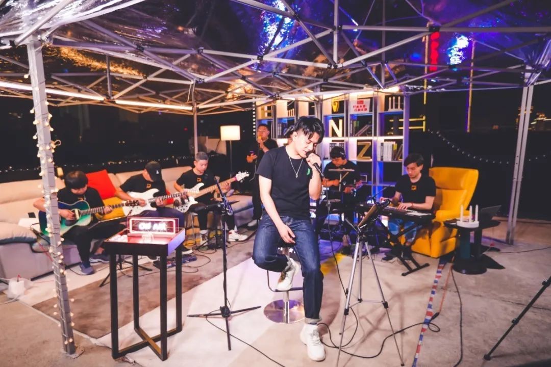 天台音乐会，以爱的名义记述