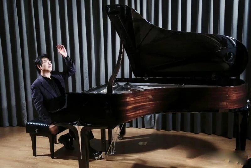 广州大剧院！郎朗演奏巴赫《哥德堡变奏曲》