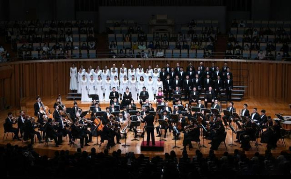 音乐会版歌剧《茶花女》在京上演